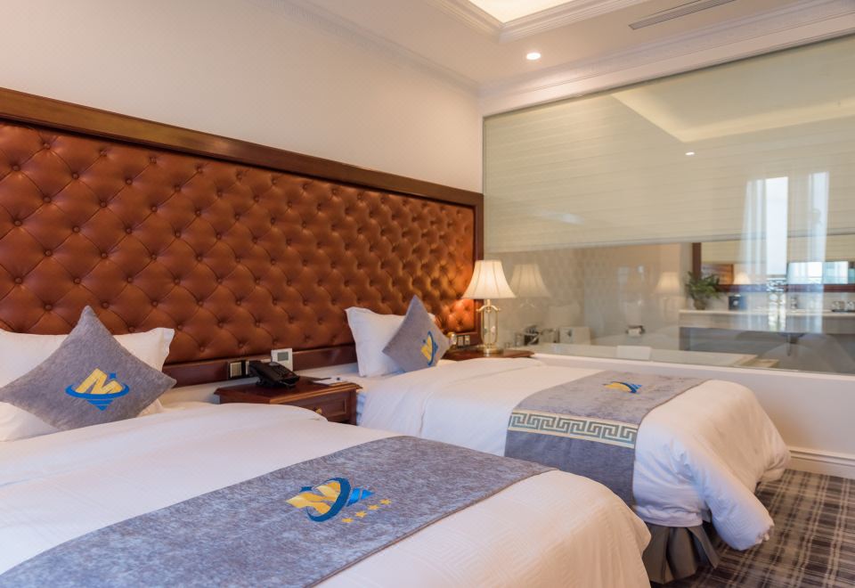 더 샤인 오피스 & 아파트먼트