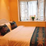 Haizhibian Apartment