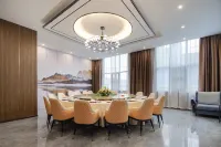 Vienna International Hotel (Luyi Passenger West Station) - breakfast