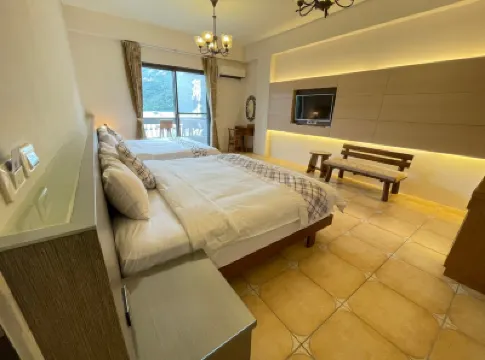 花蓮湖畔46民宿 鄰近鯉魚潭的酒店