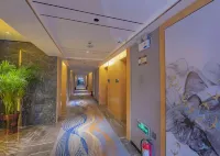 邵陽•泊雅•DESIGNERCINEMANIGHTVIEW設計飯店（魏源廣場高鐵站店）