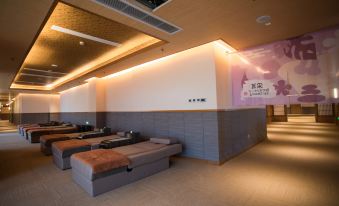 Qiletang Hot Spring Hotel