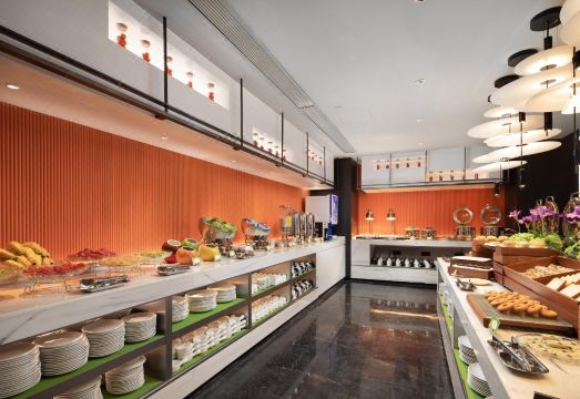 4. 햄튼 바이 힐튼..