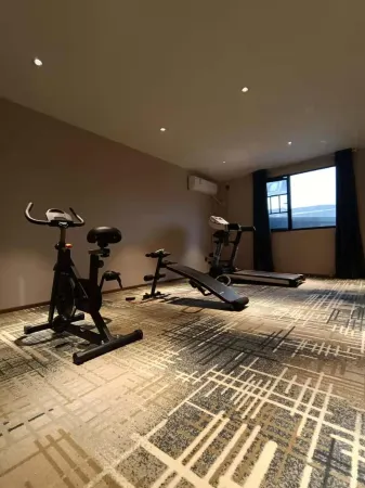 Xiangyin Wanxing Hotel Отели рядом с достопримечательностью «Yangsha Lake Colorful Flower Field»