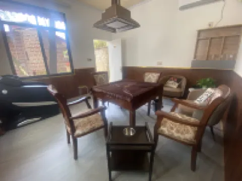 Jintang Longgushanju