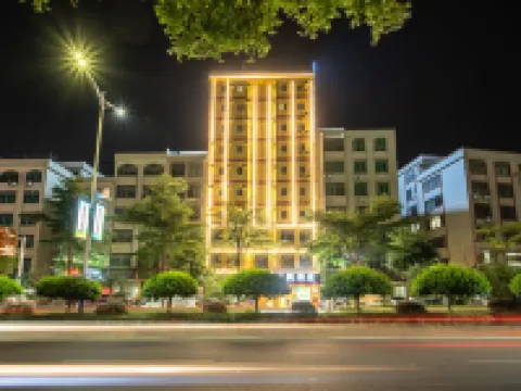 YueFeng Hotel(Gaozhou Gaoliang West Road) Hotels in Gaozhou