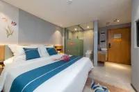 Wanye Hotel (Shenzhen Dongmen Pedestrian Street Sunbu Subway Station)