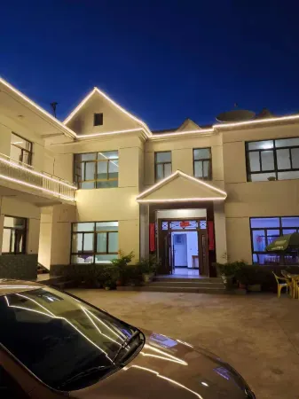 mai  ji  shan  Mi Grottoes Homestay Отели рядом с достопримечательностью «Maijishan Botanical Garden»