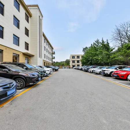 Dongshan Hotel