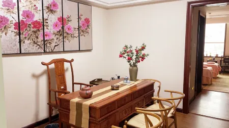 Shenzhen Aitingbao Hotel Отели рядом с достопримечательностью «Shenzhen Fenghuangshan National Mining Park»