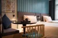 Coralline Hotel(Shenzhen Baoan Haiya Mega Mall Branch)