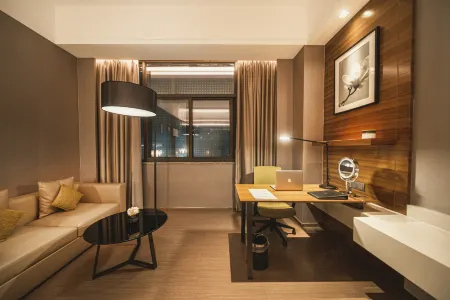 Hangzhou Future Science Town The Mulian Hotel (Alibaba Xixi Campus) Отели рядом с достопримечательностью «Guangfuchan Temple»