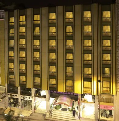 Prestige Hotel Old City - С баром