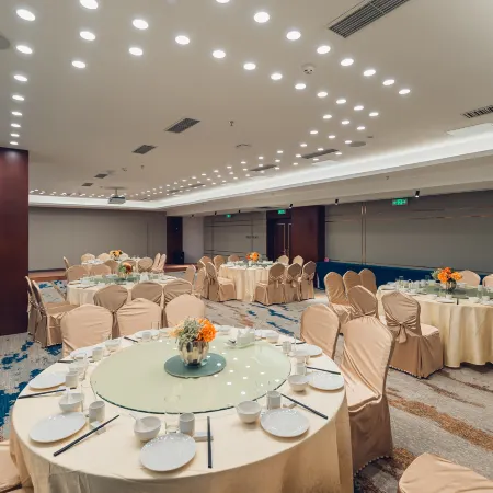 Laoting Jinjiang Hotel