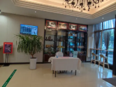 Ru jia Huayi Select Hotel (Fuxin Street, Fuping County, Yangquan City) Hotels in Pingding County