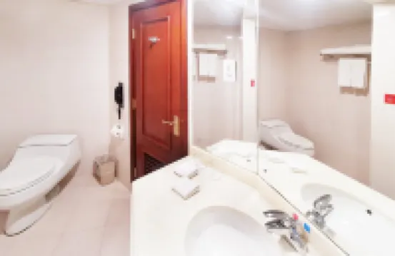 Beijing Asia Pacific Garden Hotel(Universal Studios  Resort  Liyuan Subway  Station Branch) Hotels near Liyuan Station