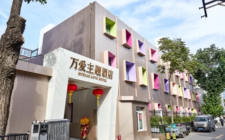 Myriad Love Hotel