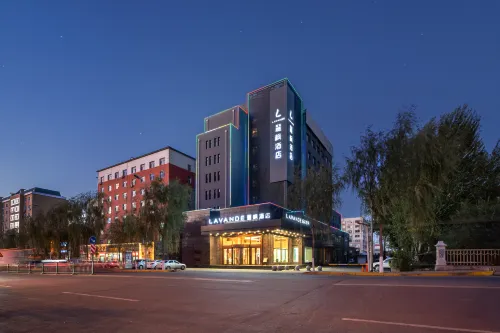 Lavande Hotel Jixi Railway Station - Pysäköinti