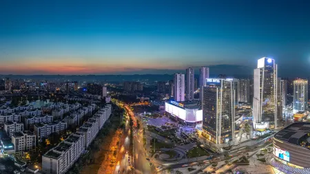 Chongqing Jinke Grand Hotel Отели рядом с достопримечательностью «Чунцинская долина радости»