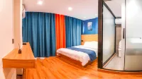 Junhong Hotel - 인 (Inns)
