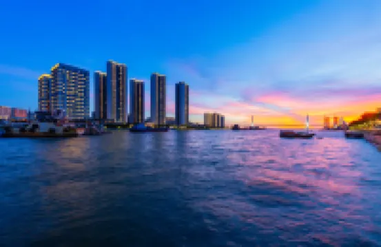 邂逅海岸酒店（濱海大道外灘中心店） 鄰近世紀大橋的酒店