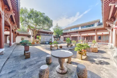 Hangzhou Zizaiyuan Homestay (Jingshan Shuangxi Bamboo Sea Drifting Scenic Area) Hotel in zona Xiaogucheng Relic Site