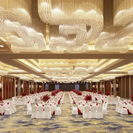 Ramada Hotel Jilin Purple Garden