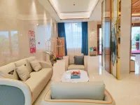 Wuning Yinghu Resort