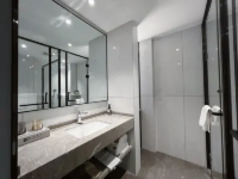 Lanxiang Boutique Hotel Hotels near JingYun BuXingJie