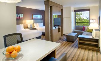 Hyatt House Seattle Downtown