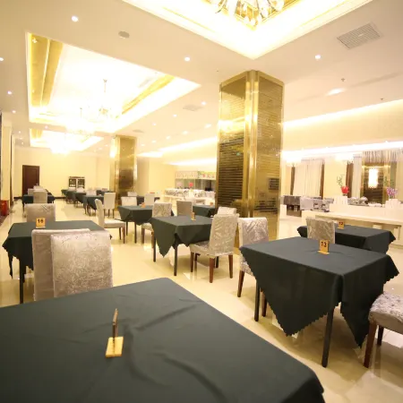 GOLD LAVEROCK  HOTEL