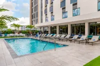 Comfort Inn & Suites Miami International Airport Các khách sạn ở Hialeah