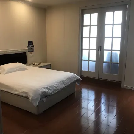 Ninghai tianwaitian Hotel