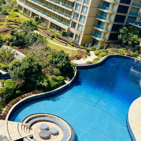 Zhoushan Zhujiajian Chanlu · Lanting Seaview Villa Hotel