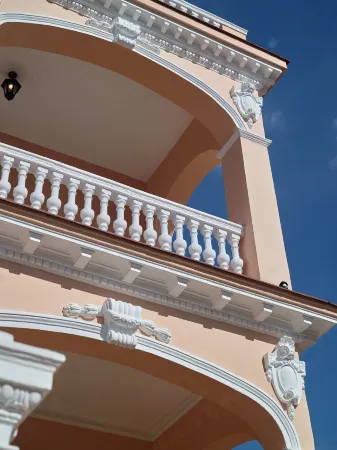 VOYA Boutique Hotel Отели рядом с достопримечательностью «Соборная площадь»