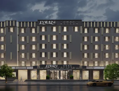 Liangzhi Huipin Hotel (Sanya Zhongfu Duty Free International Shopping Mall Shop) Отели рядом с достопримечательностью «Первый рынок»