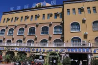 Equatorial Business Hotel (Kashgar Xiangfeiyuan Scenic Area) Hotels in 