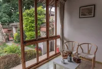 Lotus de Inn Các khách sạn ở Vân Long