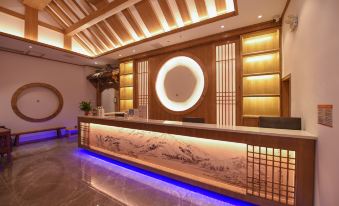 Yuelai River View Hotel (Zhenyuan Ancient City Scenic Area Branch)