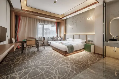 Wing Chun Yuet Hotel