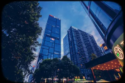 웨스트케어 호텔 (세기성신 국제컨벤션전시센터 톈푸 3번가 지점) iF 청두 디자인 센터 주변 호텔