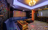Qingyuan Juhuang Jingshe (Gulongxia Branch) - bar