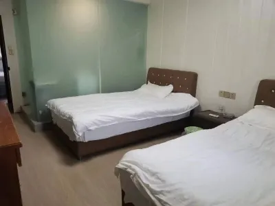 Turn B&B Hotels near Jiawu Rock Sea Erosion Platform