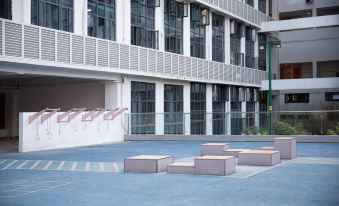 Rainbow Xiaozhu B&B (Wuhan Yangtze Engineering Vocational and Technical College Store)