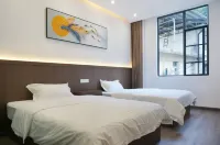 Shanglin Xiashuiyuan Xiangyun Villa - pemandangan pegunungan