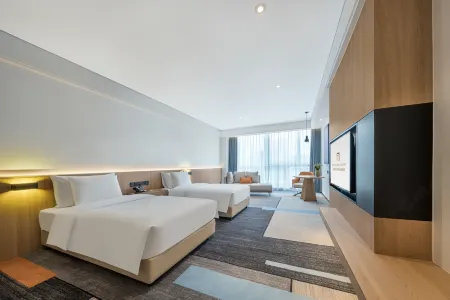 MAISON NEW CENTURY Отели рядом с достопримечательностью «Northwest A&F University(South Campus)»