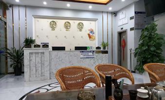 Menglian Jixiang Hotel