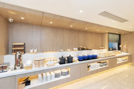 HanTing Hotel (Suining Zhengwu Center) Отели в г. Суйнин