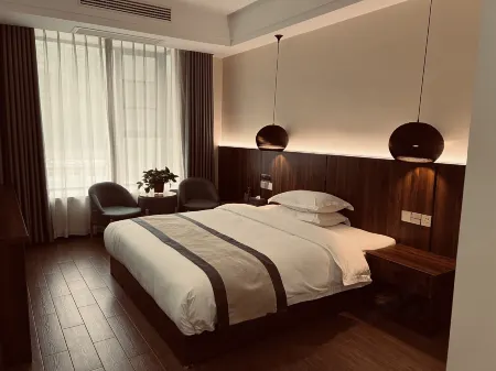 Black Tea Impression Hotel (Malu Branch) Отели рядом с достопримечательностью «Longquan Cave»