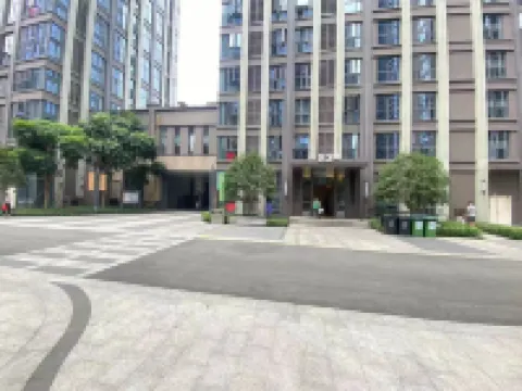 梵舍影院式公寓（華潤萬象城店） 西禪寺附近的飯店